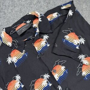 Hawaiian Tropical Beach Sunset Shirt Men's M (38–40) No Boundaries Black Orange